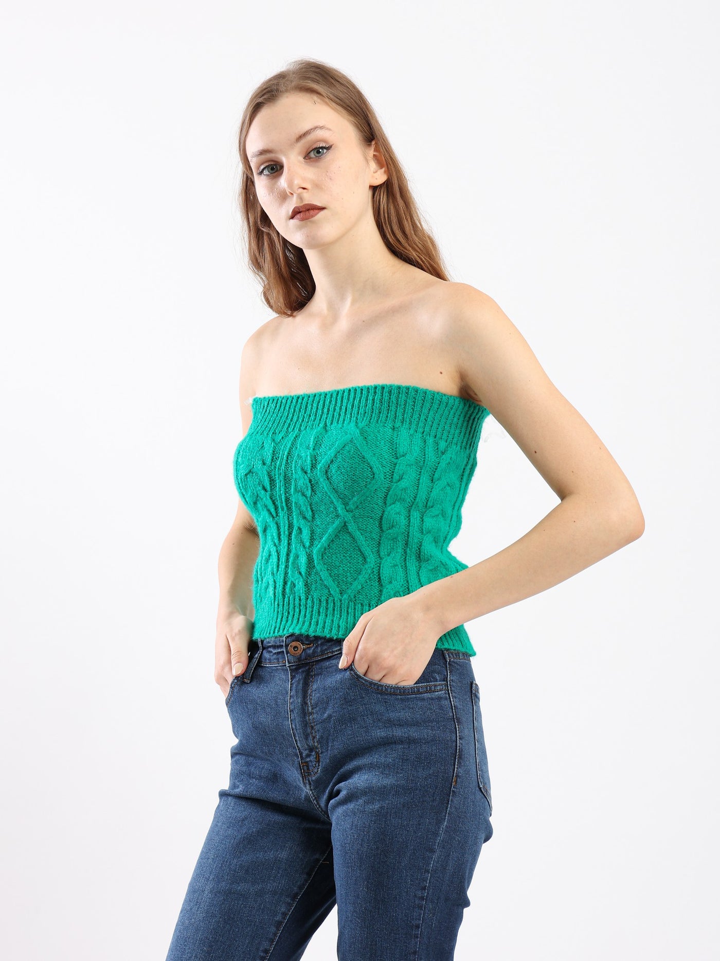 Top - Cropped Design - Strapless