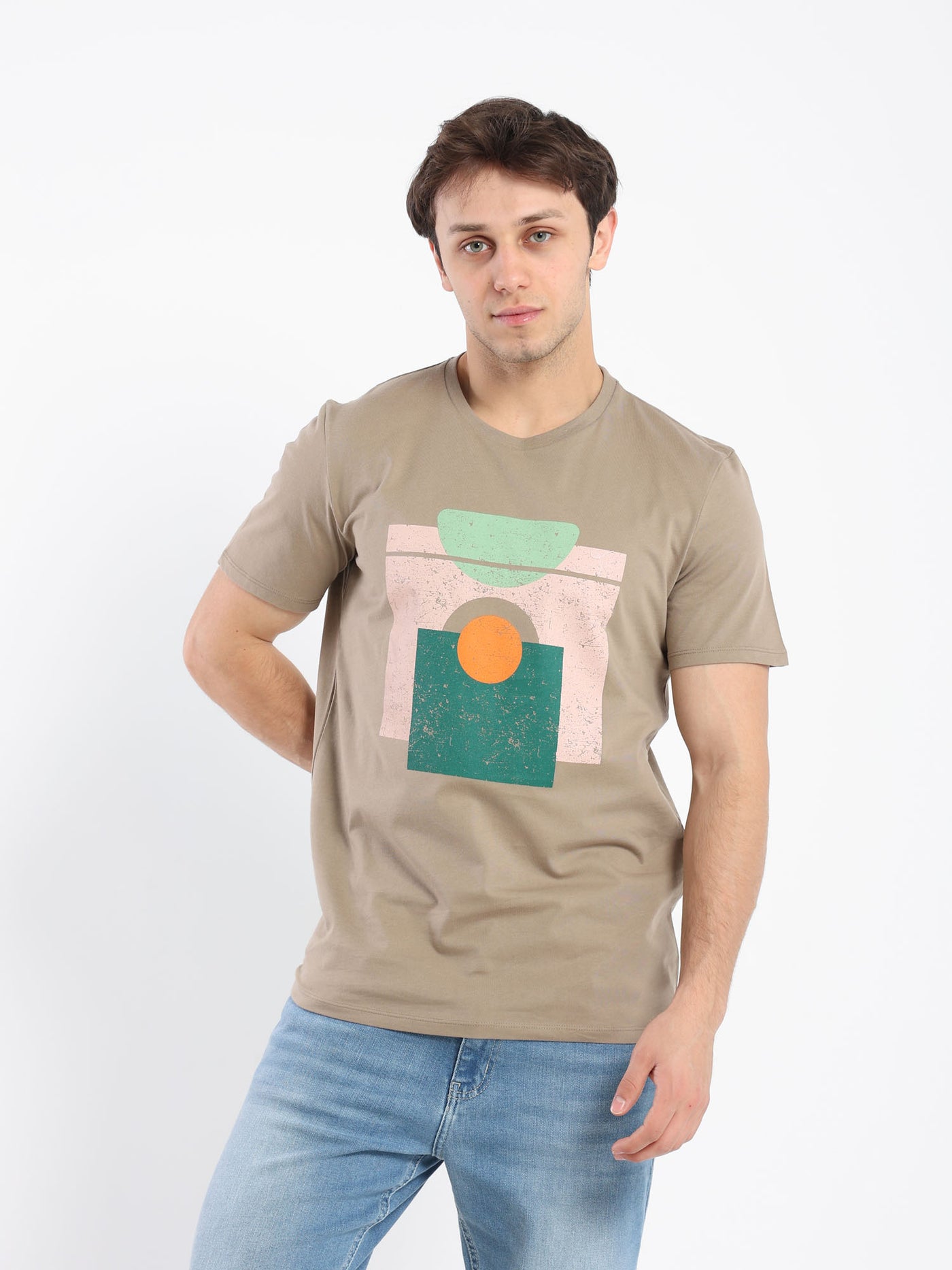 T-Shirt -"Abstract Shapes" Front Print - Regular Fit