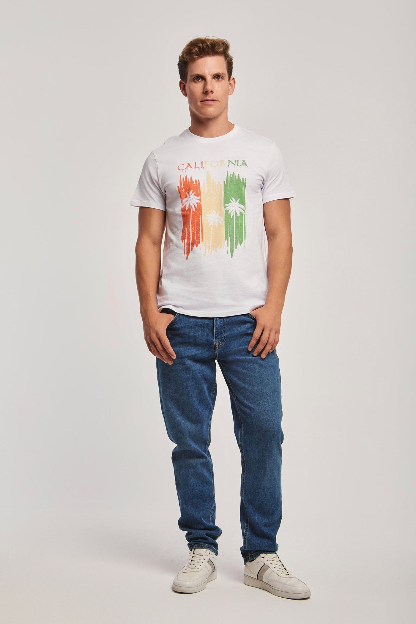 T-Shirt - Colorful Patterned - Crew Neck
