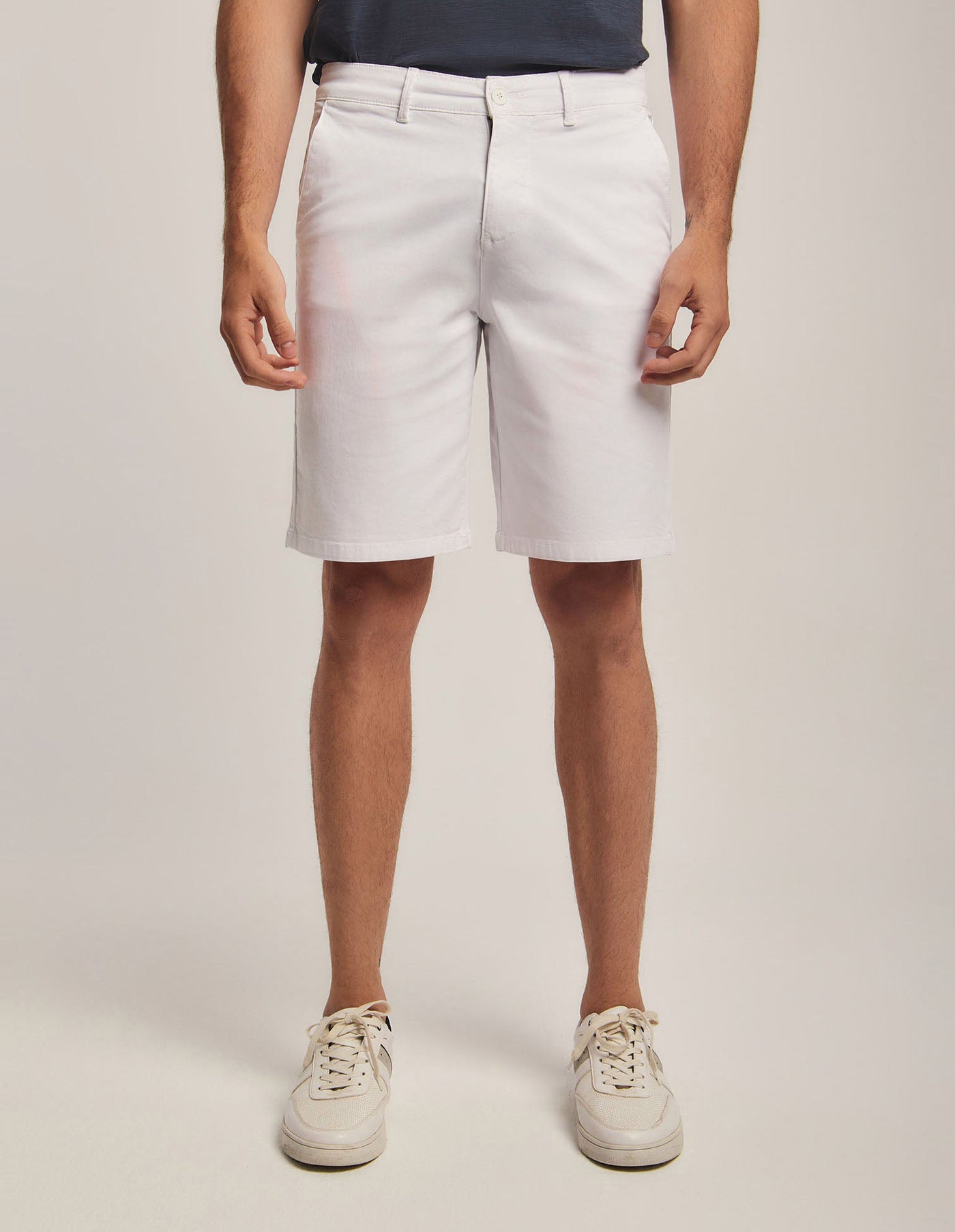 Shorts - Plain - Elegant