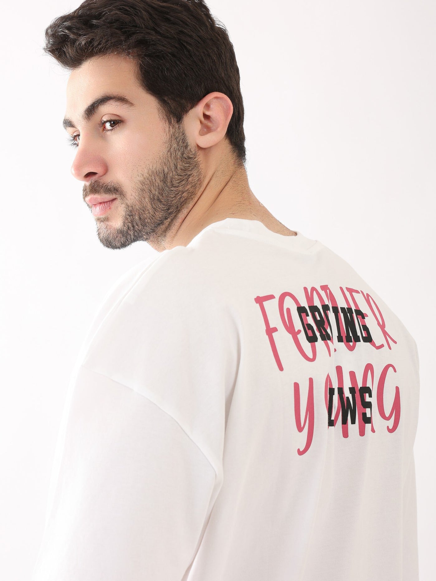 T-Shirt - "Forever Young" - Oversized