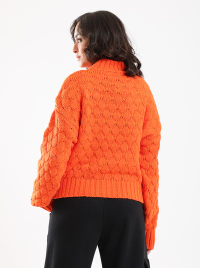 Pullover - Knitted - High Neck