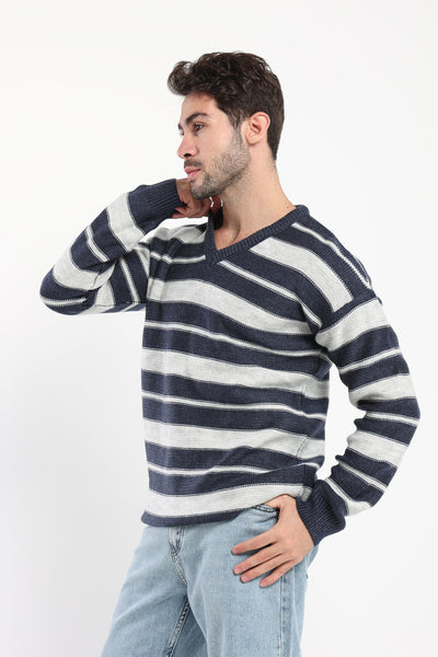 Pullover - Striped - V-neck