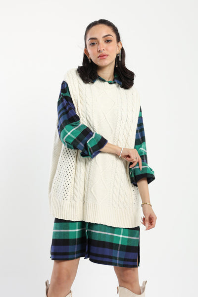 Pullover - Round Neck - Cable Knit