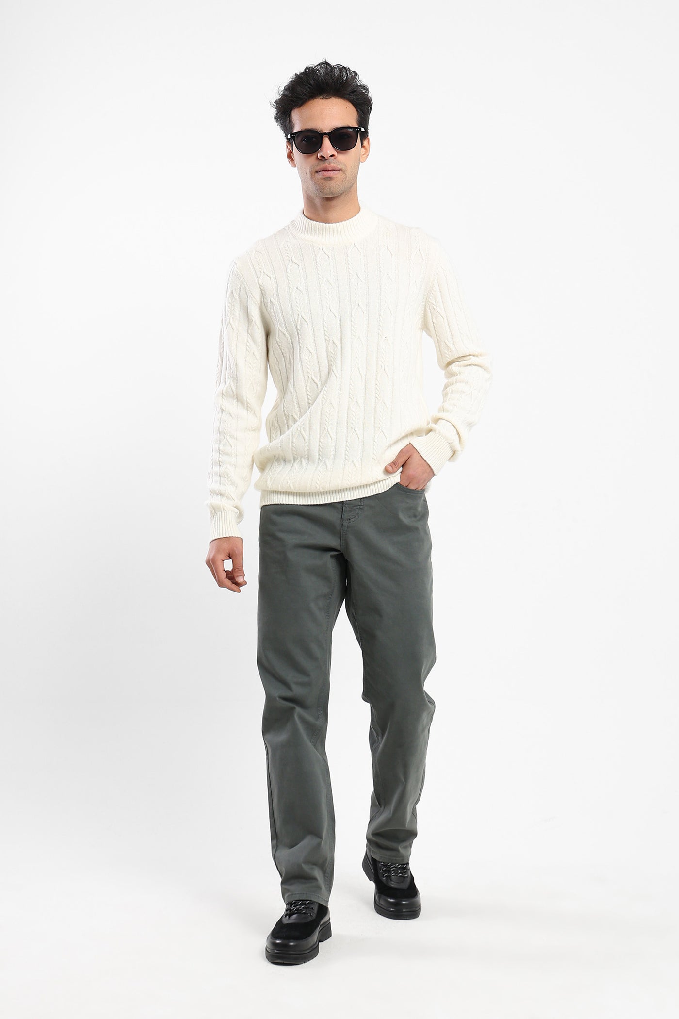 Pullover - Cable Knit - Mock Neck