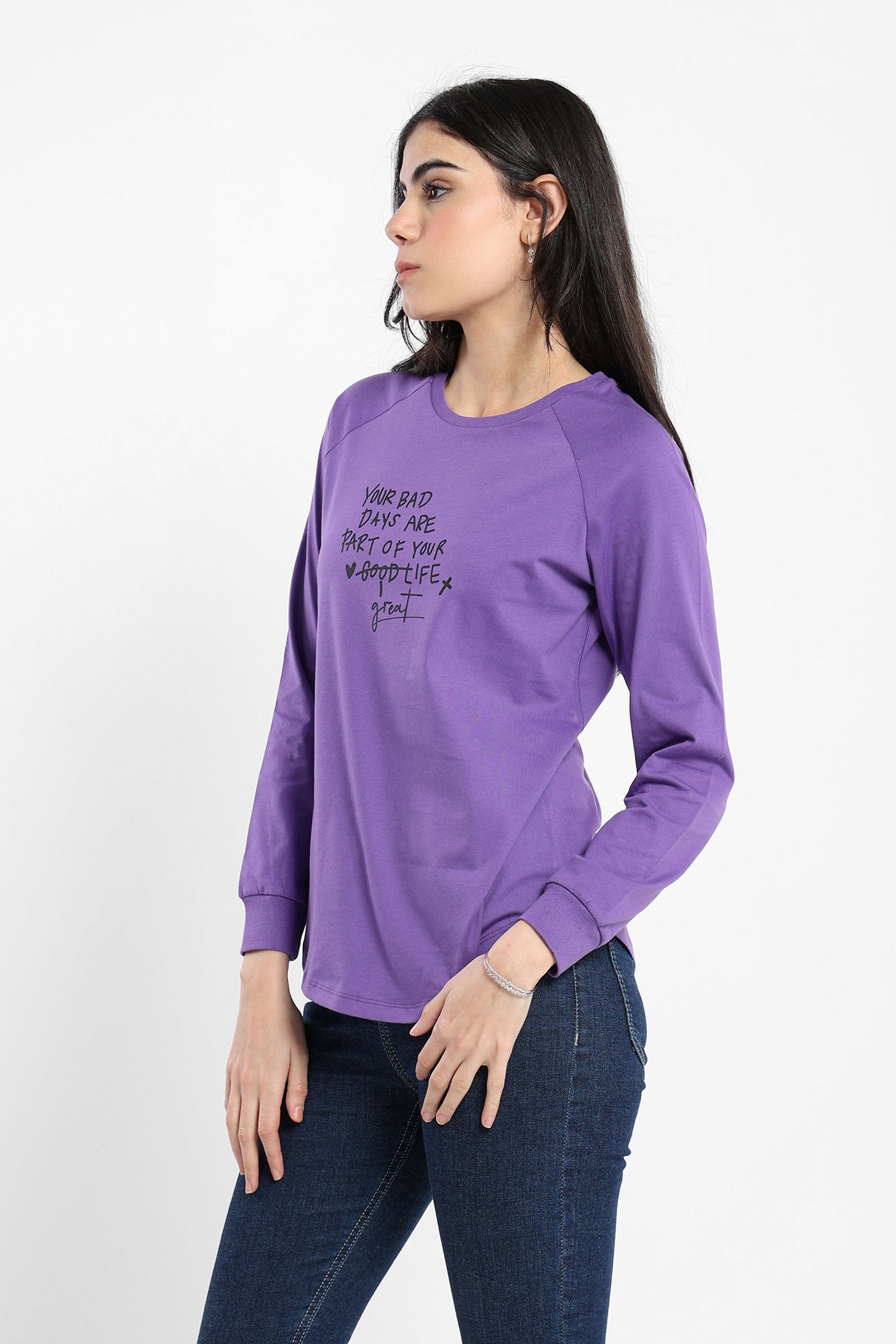 T-Shirt - Front Print - Long Raglan Sleeves