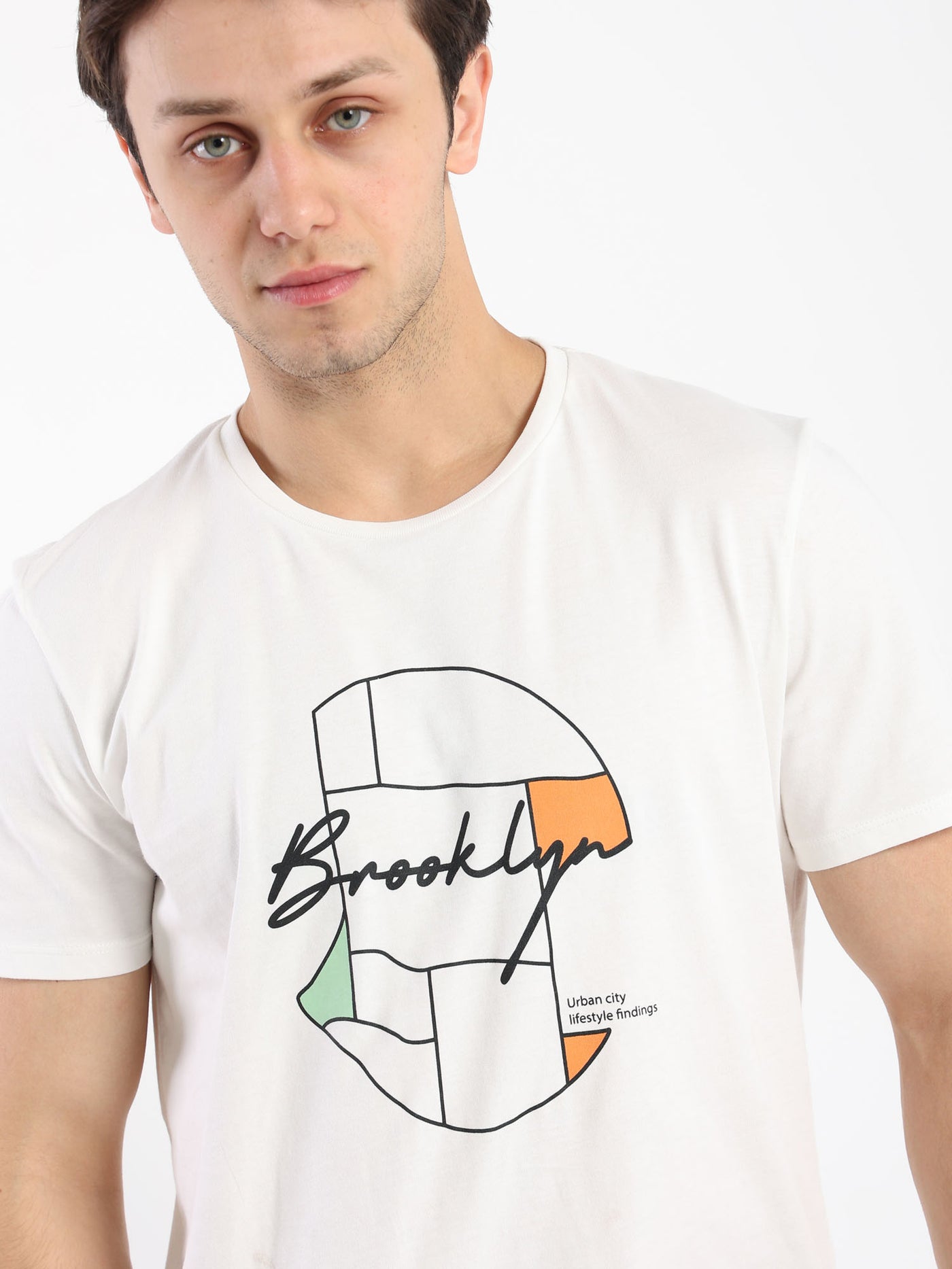 T-Shirt - "Brooklyn" Print - Regular Fit