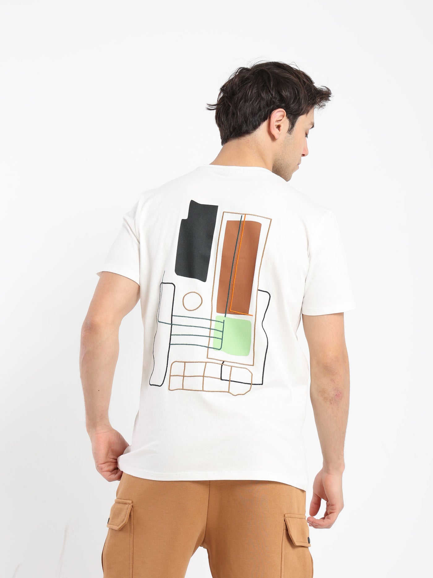 T-Shirt - Regular Fit - Back Abstract Shapes