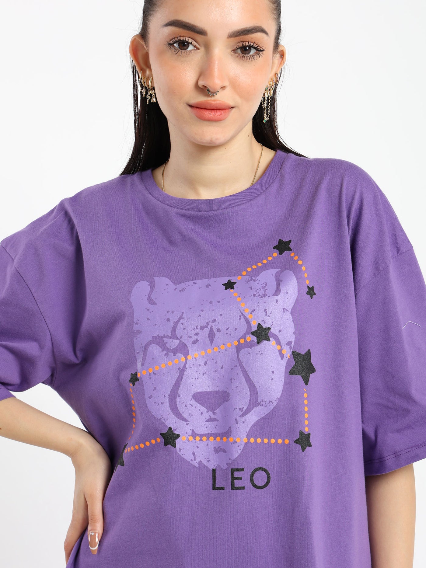 T-Shirt - Leo Front Print