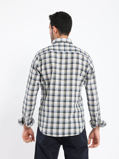 Shirt - Checkered - Button Down