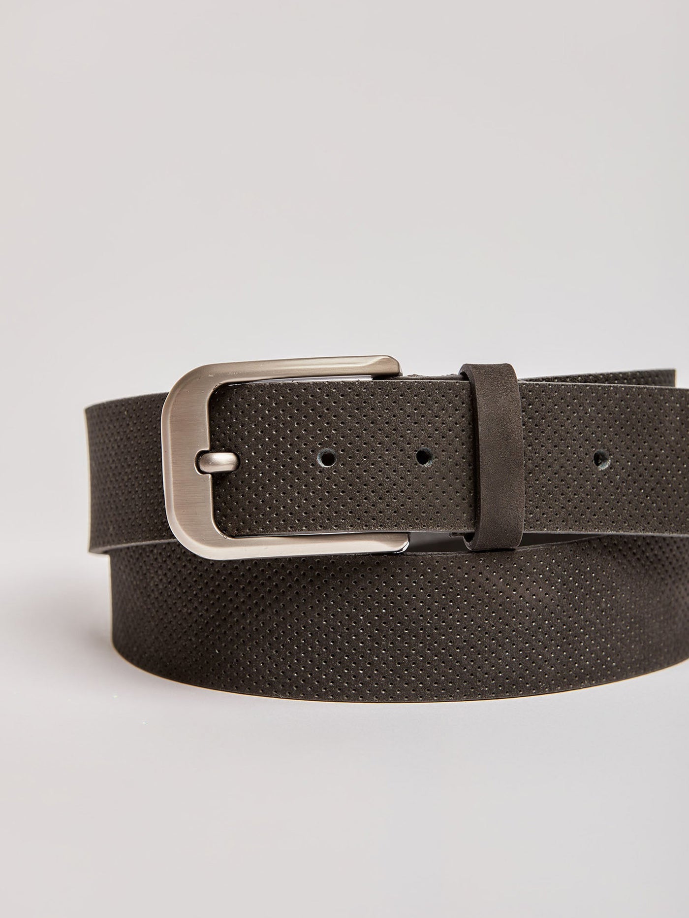 Belt - Textured - Buckled