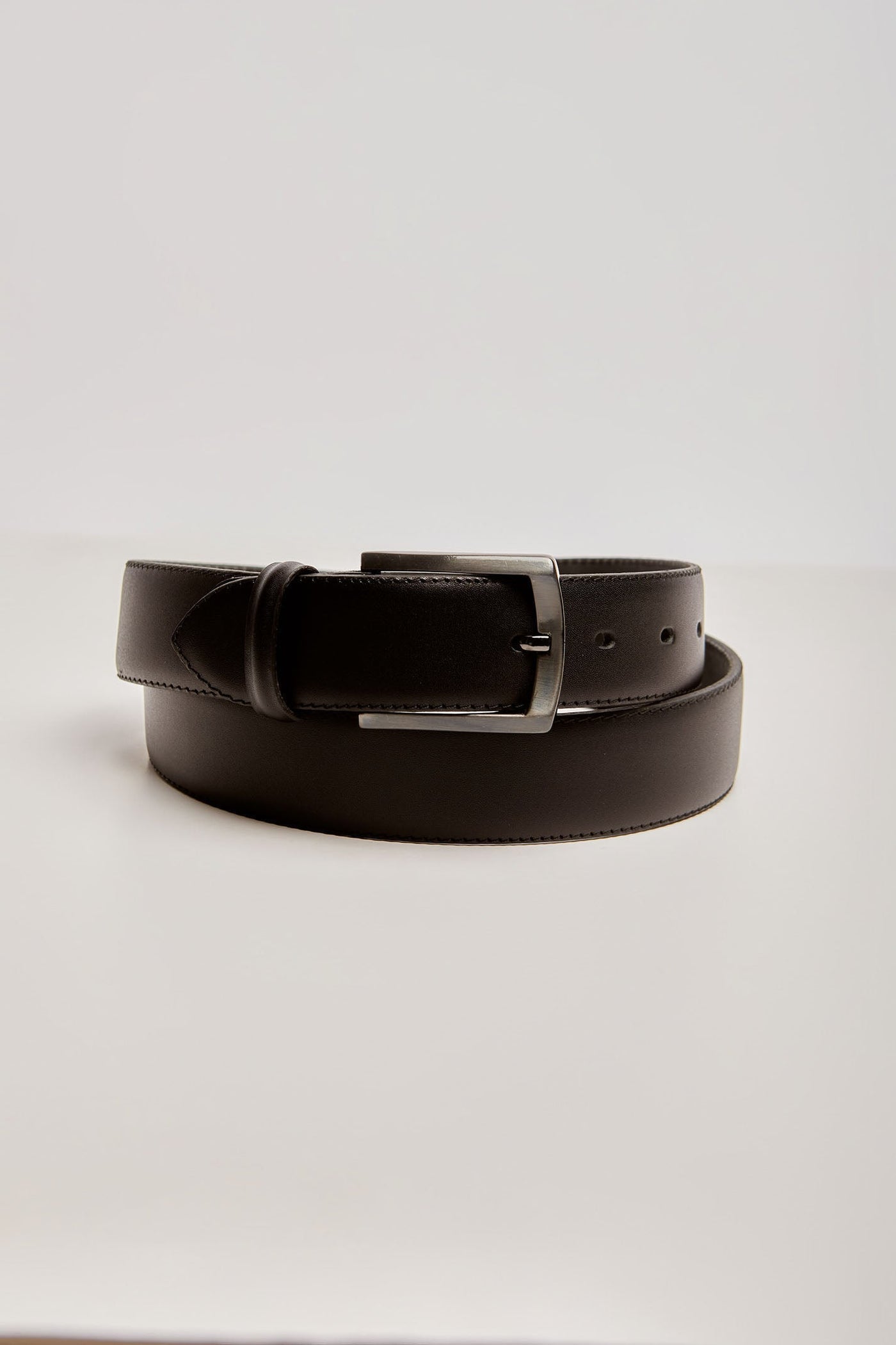 Belt - Buckled - Trendy