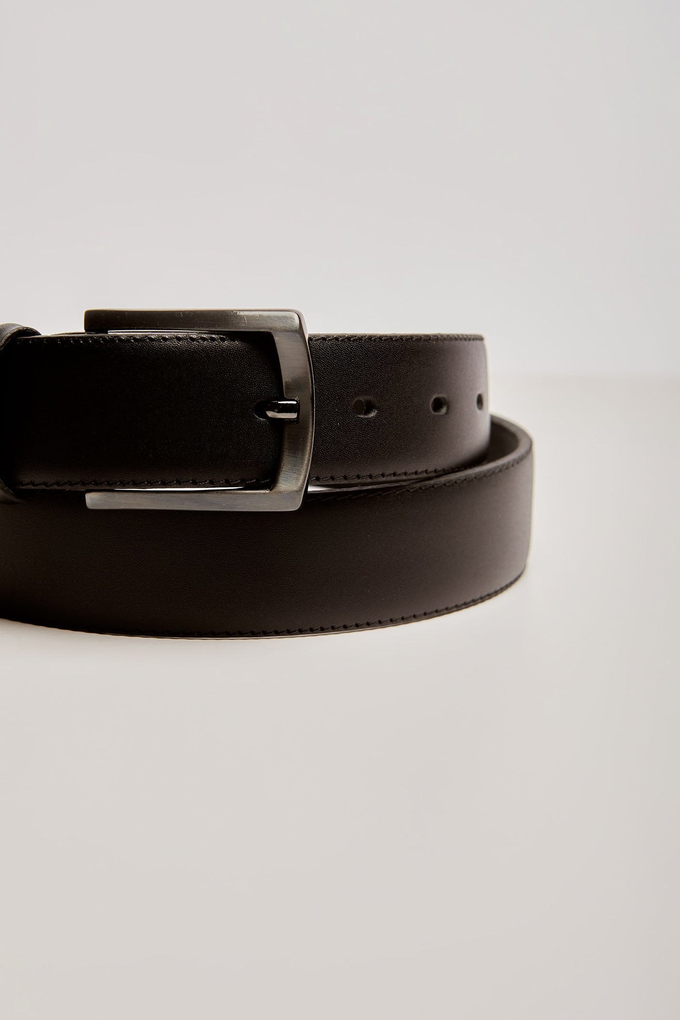 Belt - Buckled - Trendy