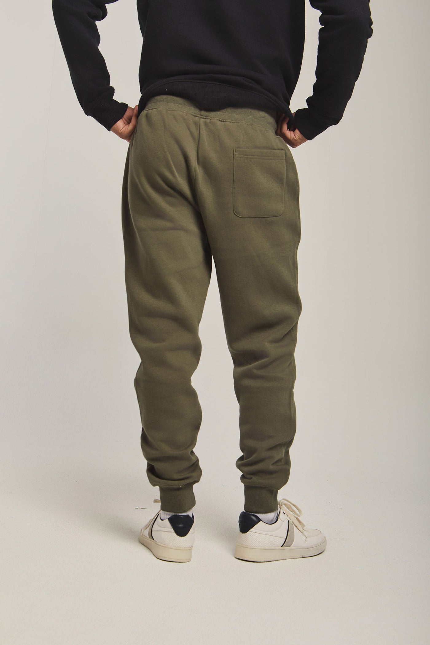Sweatpants - Plain - With Pockets