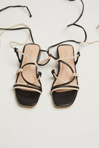 Sandals - Flat - Lace-up