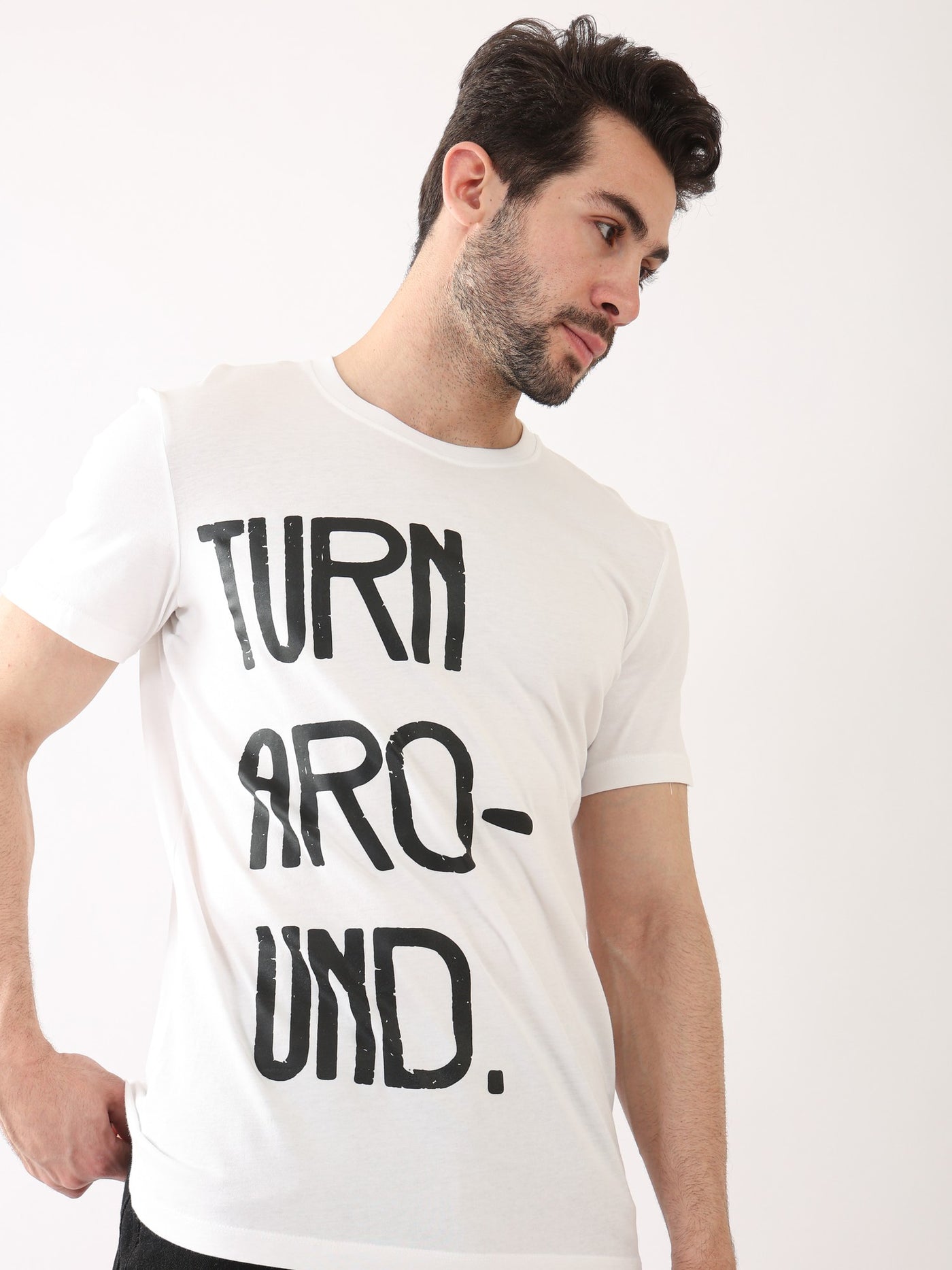 T-Shirt - "Turn Around" - Casual