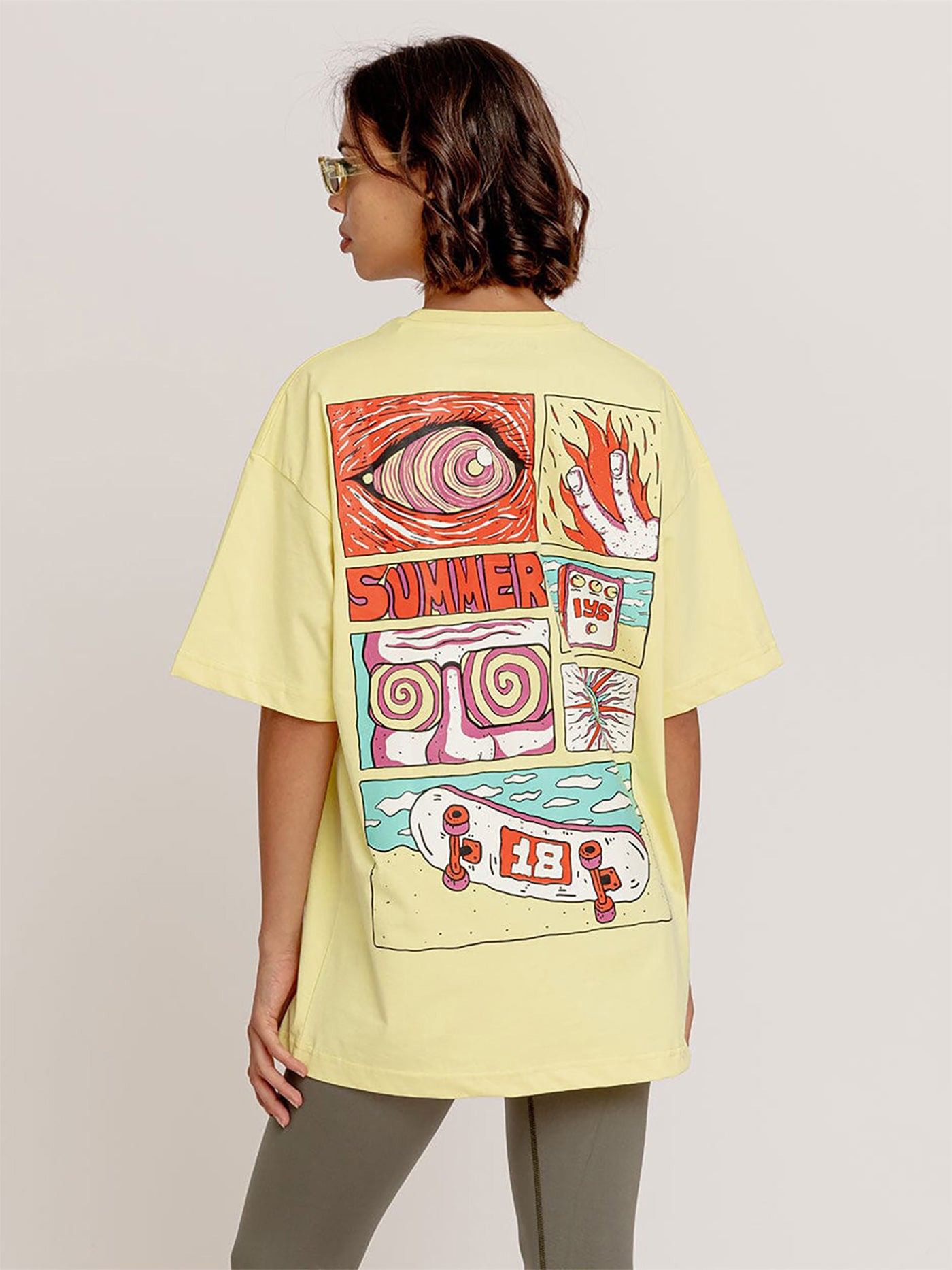 Unisex T-Shirt -"Summer Skate"- Oversized