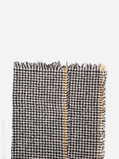 Houndstooth Scarf - Fringed