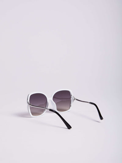 نظارة شمس - عدسات بحجم كبير