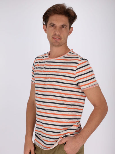 OR T-Shirts Apricot-V09 / L Contrasting Stripes Printed T-shirt
