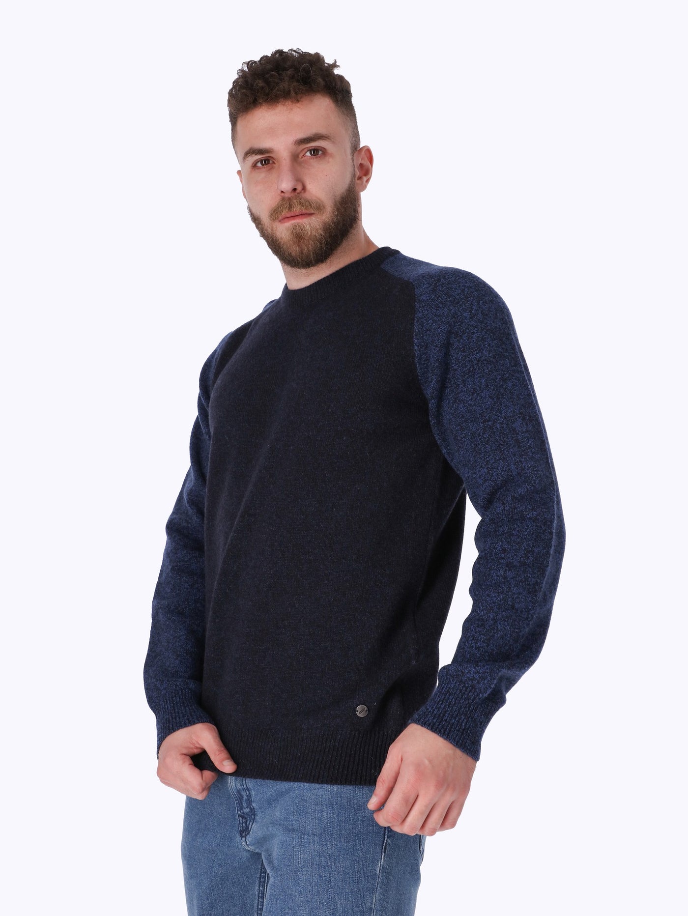 Pullover- Long Raglan Sleeves