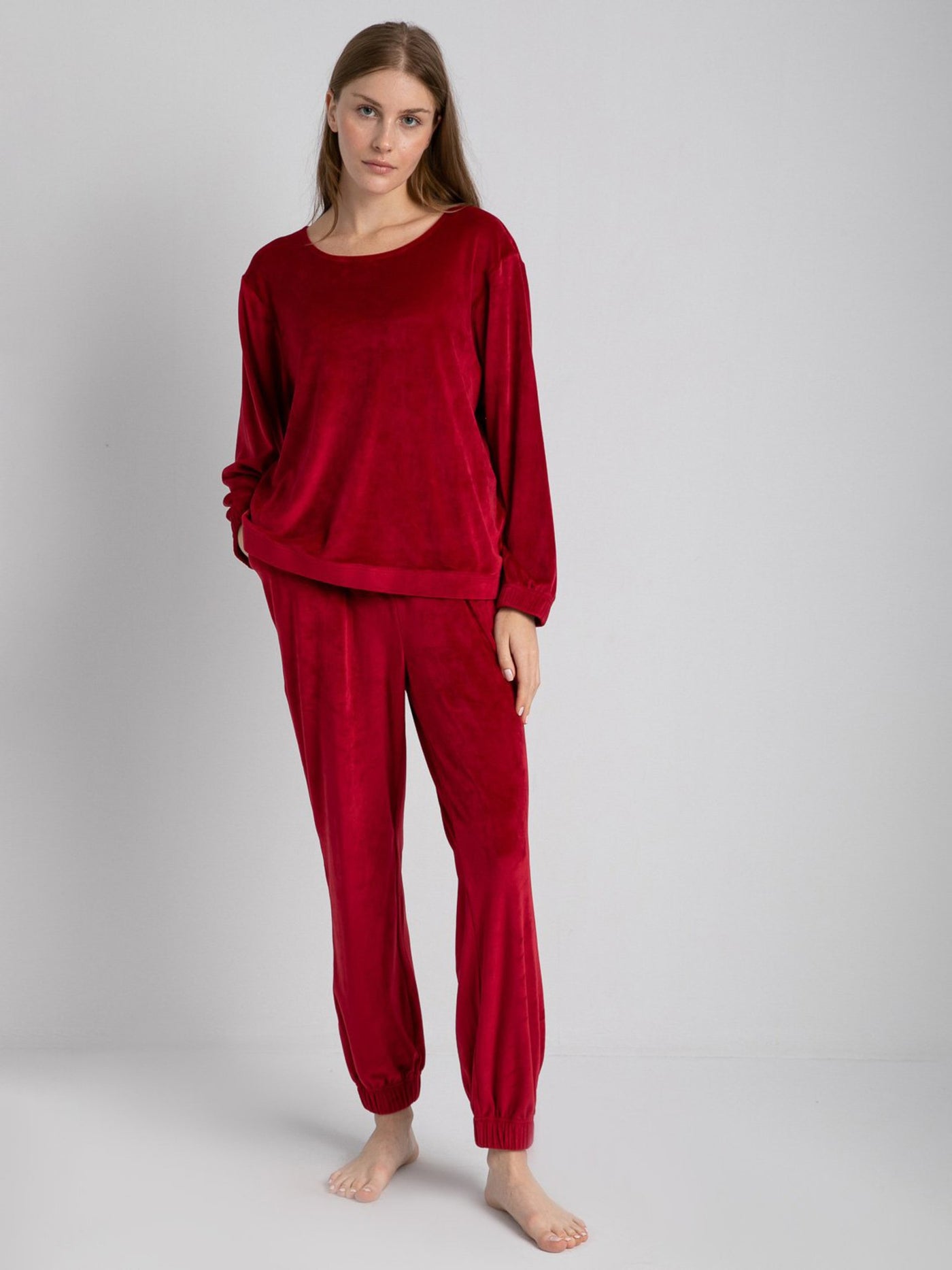 2-Piece Pajama Set - Fleece Material - Plain
