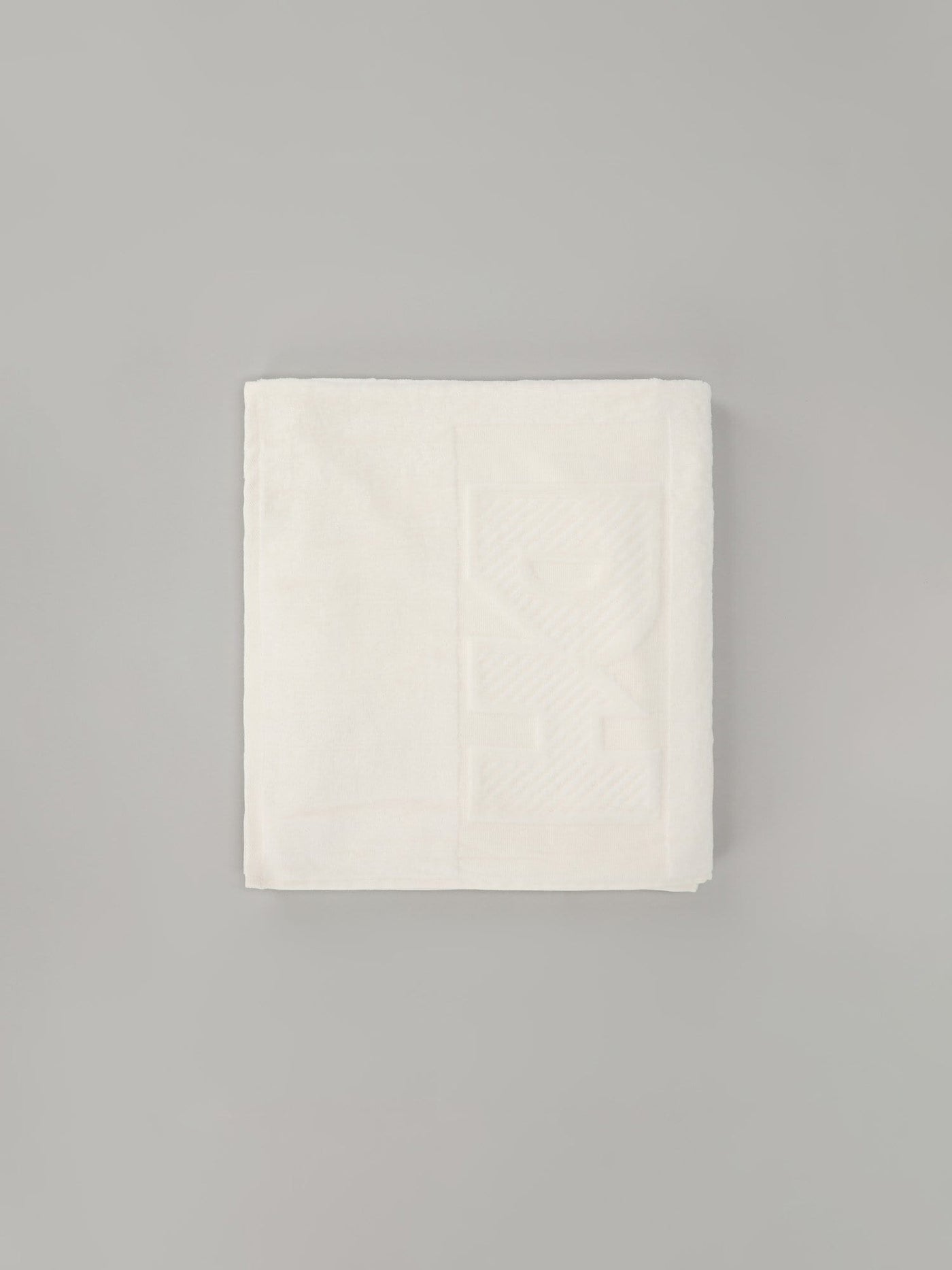 Daniel Hechter Other Accessories Plain Towel With Embroided Logo