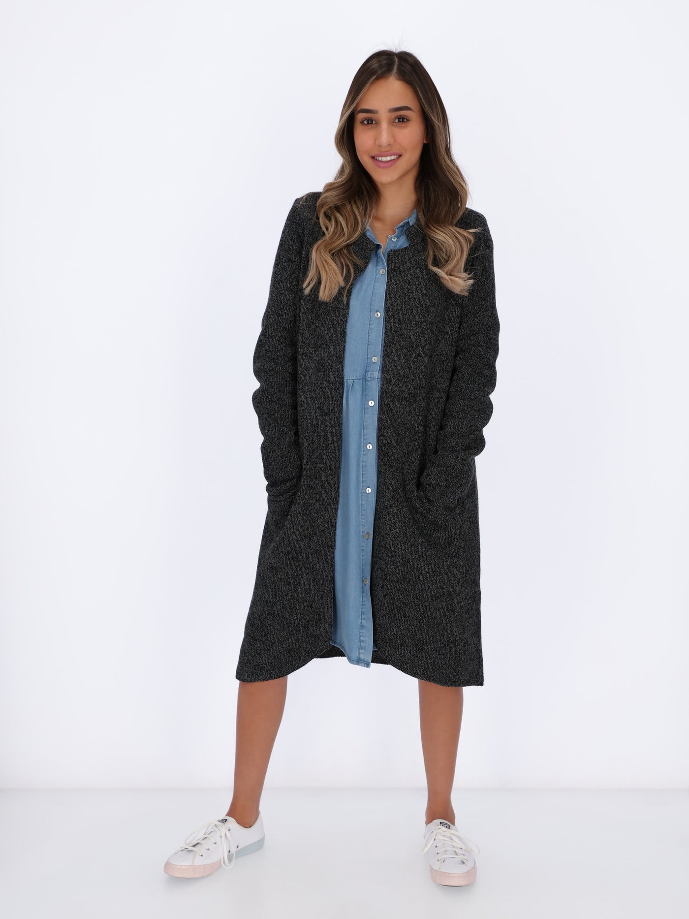 Knitted Long Sleeve Opened Cardigan
