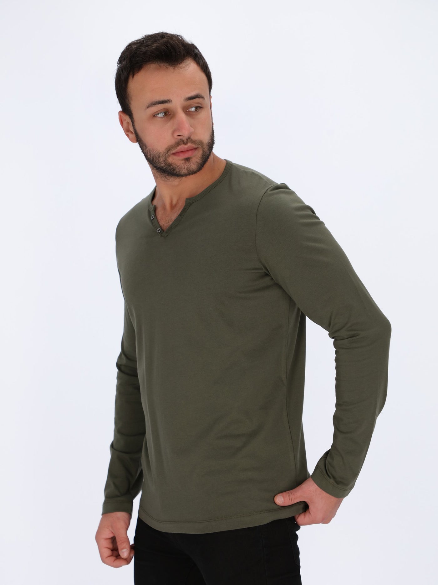 Henley T-shirt with Long Sleeves