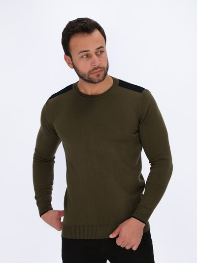 Basic Knitted Pullover with Shoulder Tapes