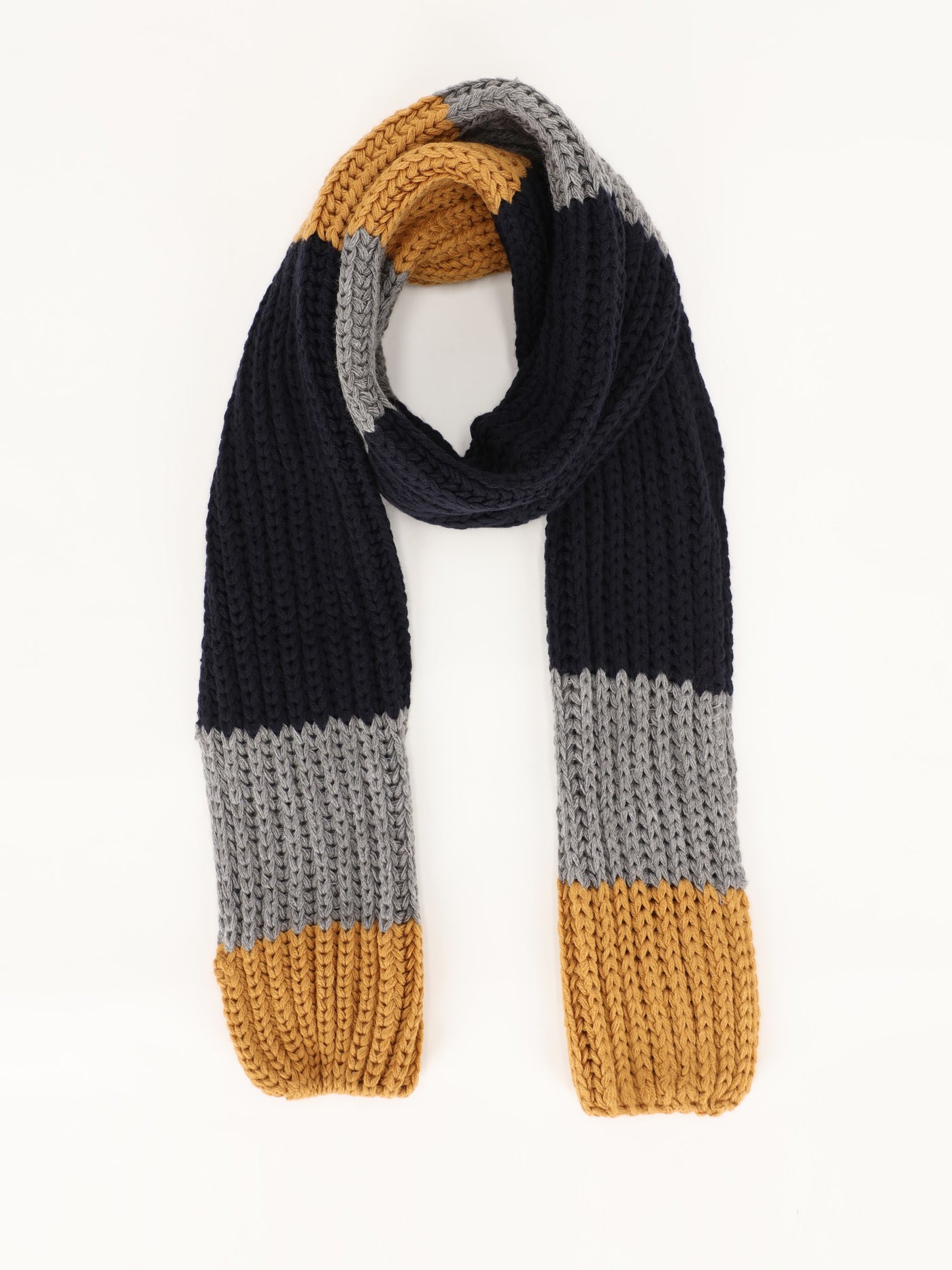 Tricolor Knitted Tricot Scarf