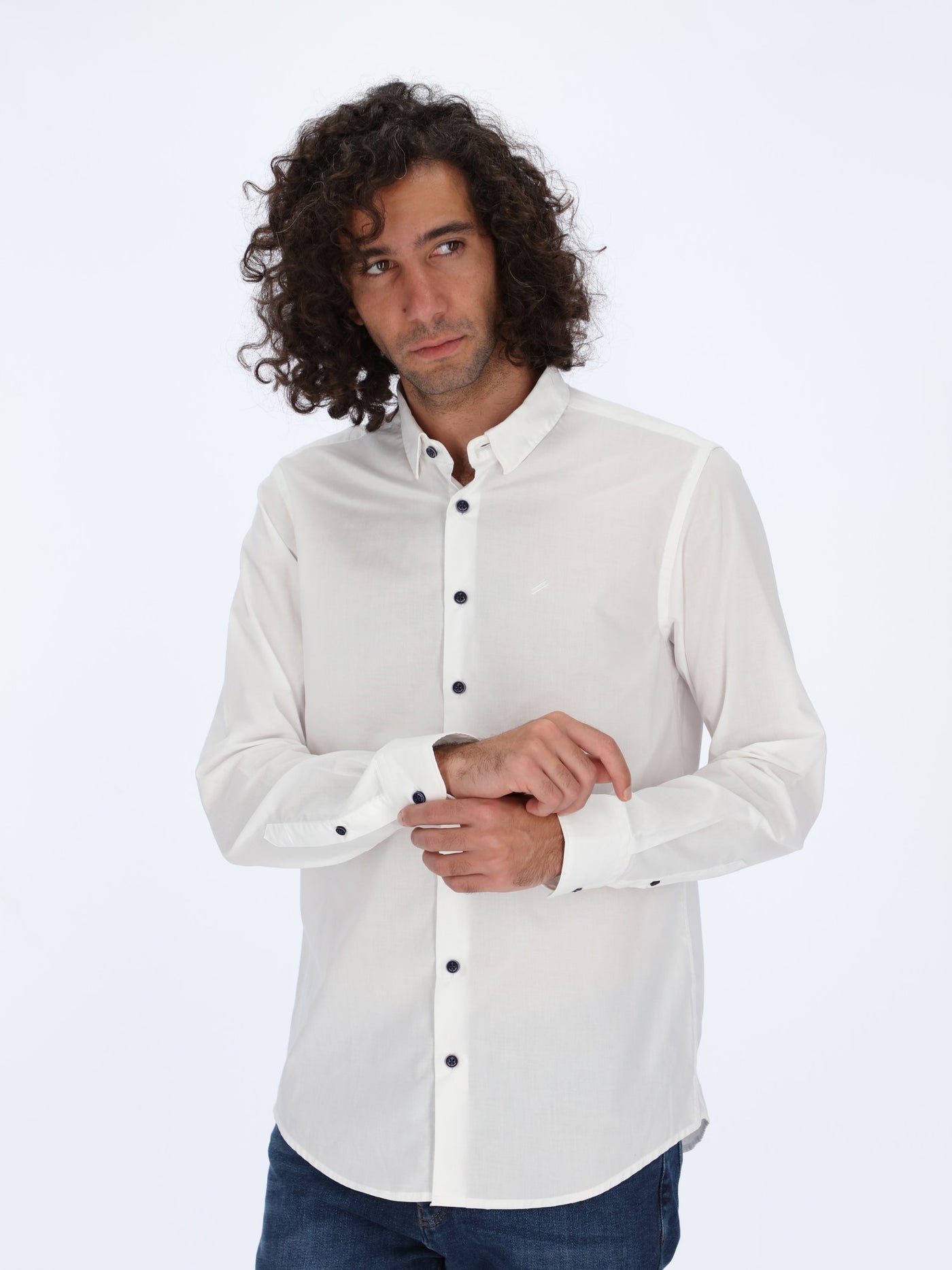 Plain Shirt with Contrasting Buttons