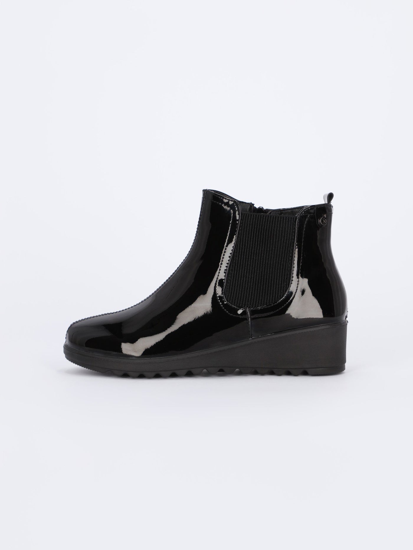 Glossy Chelsea Boots