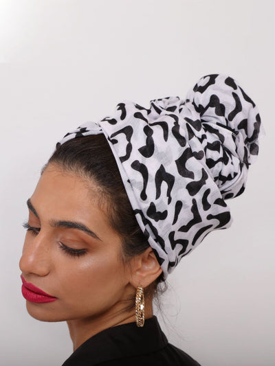 OR Hats & Scarves WHITE / Os Rectangular Scarf with Leopard Print
