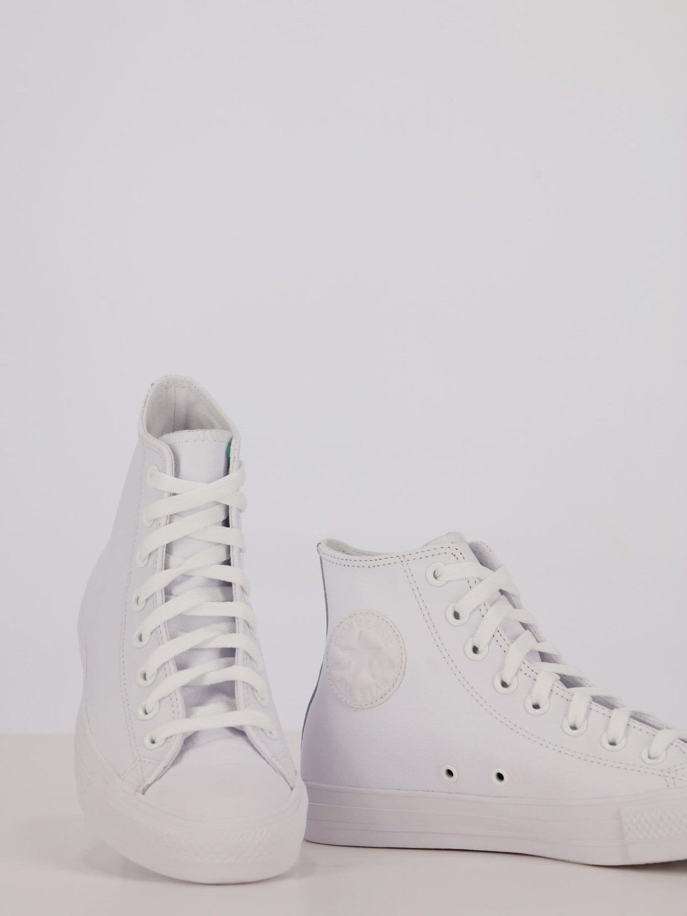 Chuck 70 vs All Star - Which Is the Best Converse Hi Top? | Stridewise
