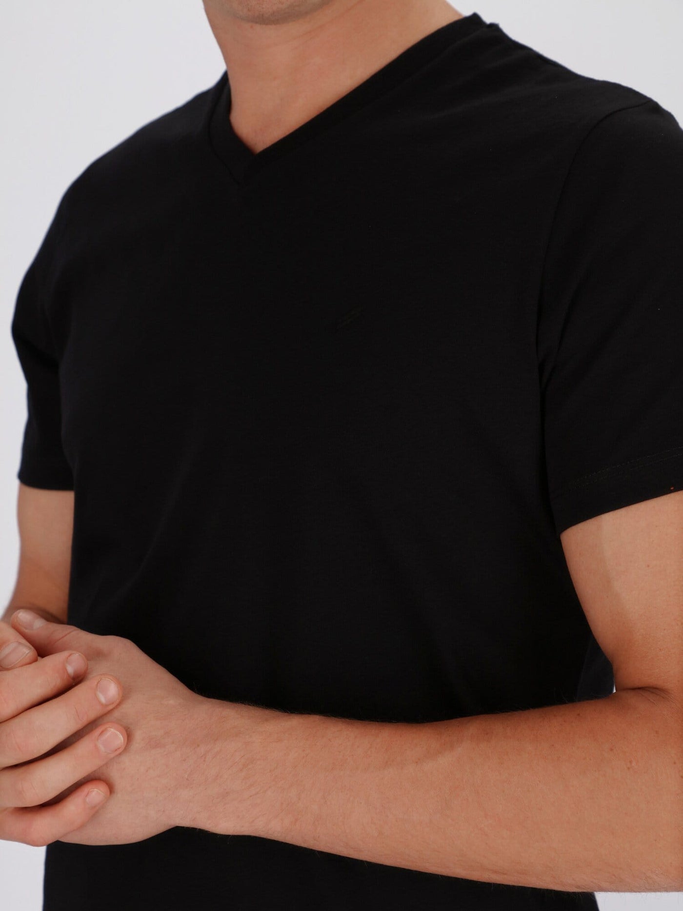 Daniel Hechter T-Shirts Black / 3XL Basic V Neck Casual T-Shirt