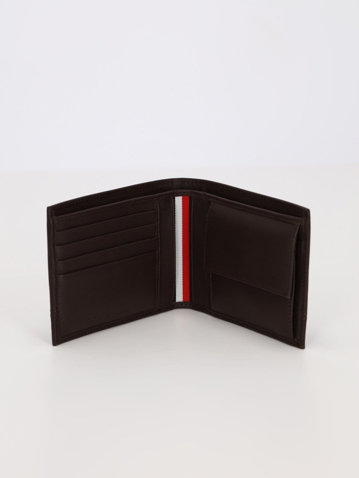 Tommy Hilfiger Other Accessories Testa Di Moro / OS Leather organized Wallet