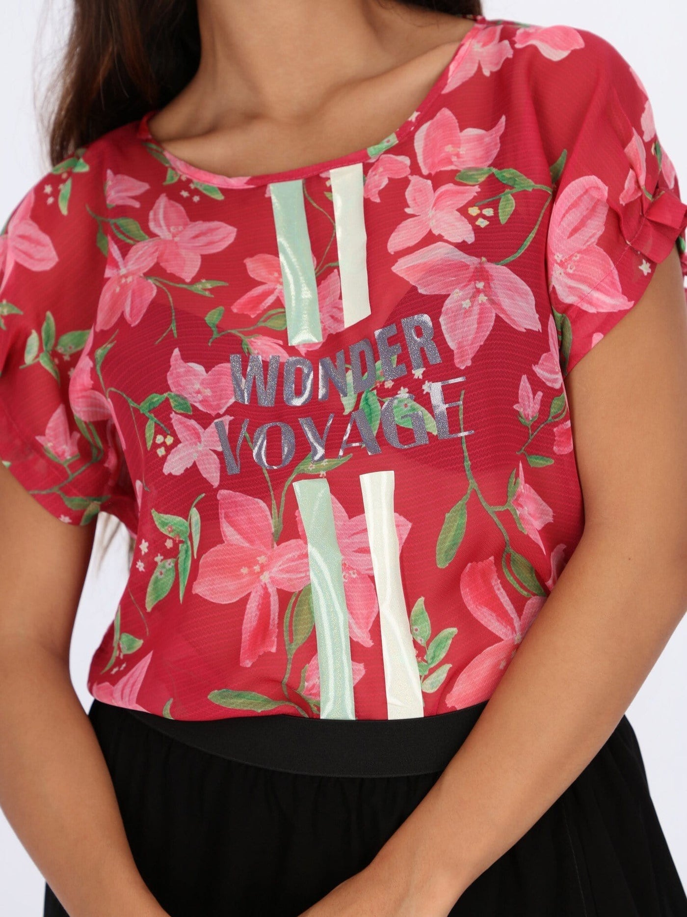 OR Tops & Blouses All Over Froral Print Cropped Length Top