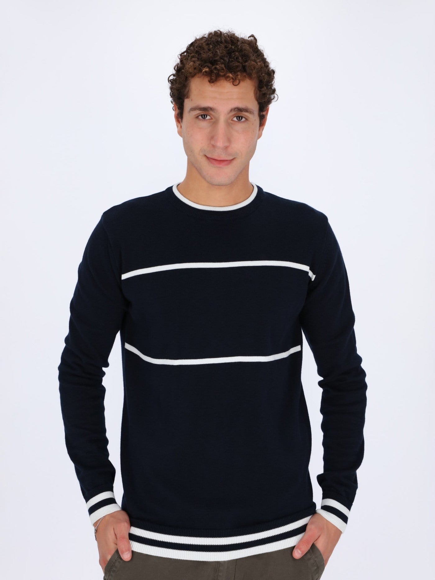 OR Knitwear MAX / XL Contrasting Striped Kintted Pullover