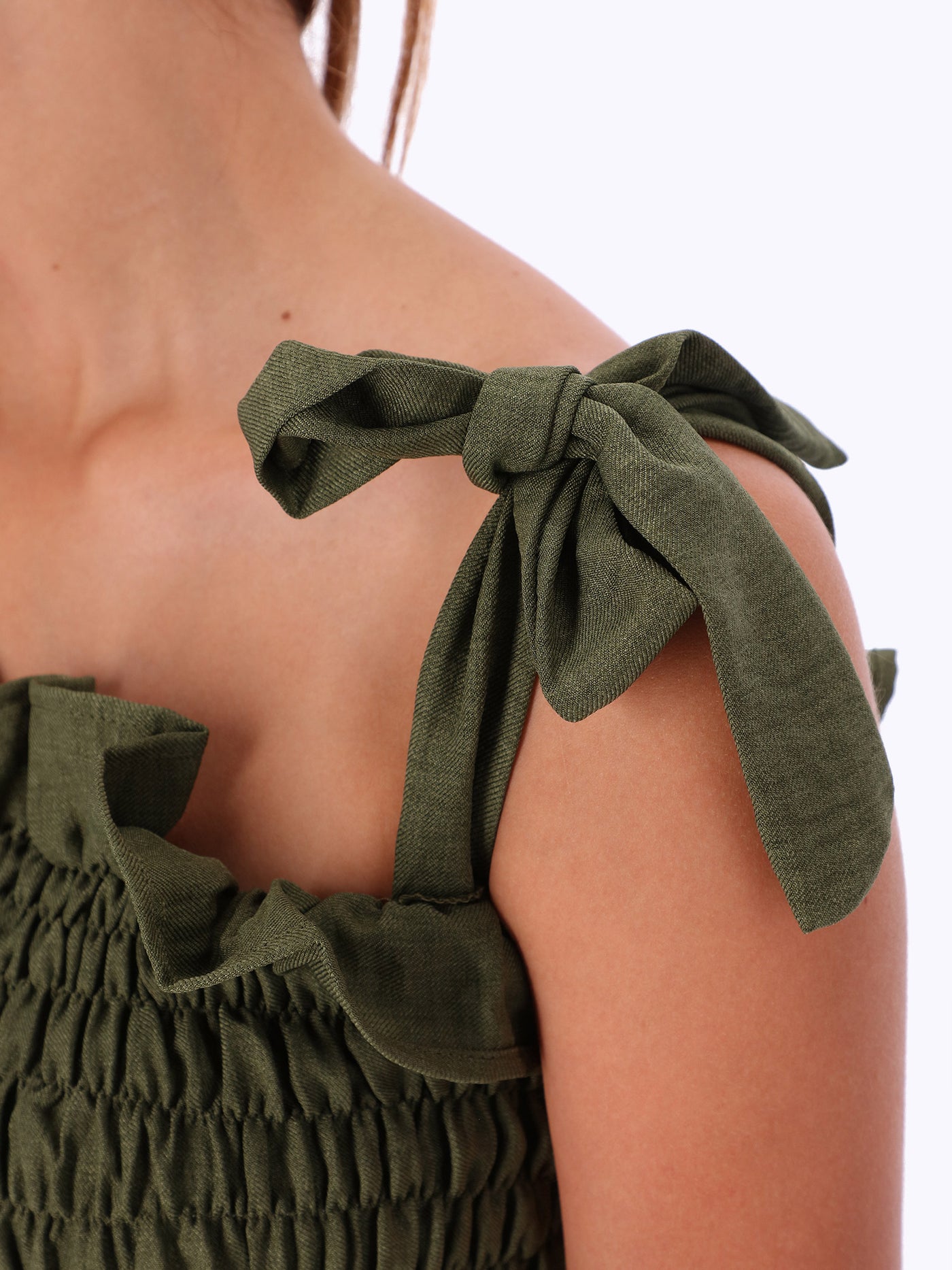 Leocansa Womens Bandage Smocked Cropped Top
