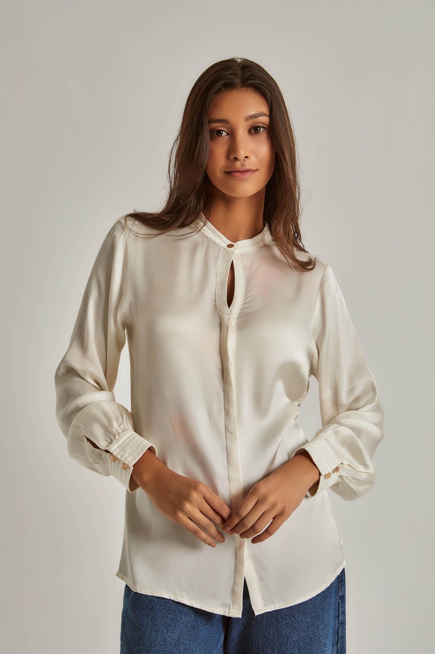 Blouse - Front Button - Long Sleeves