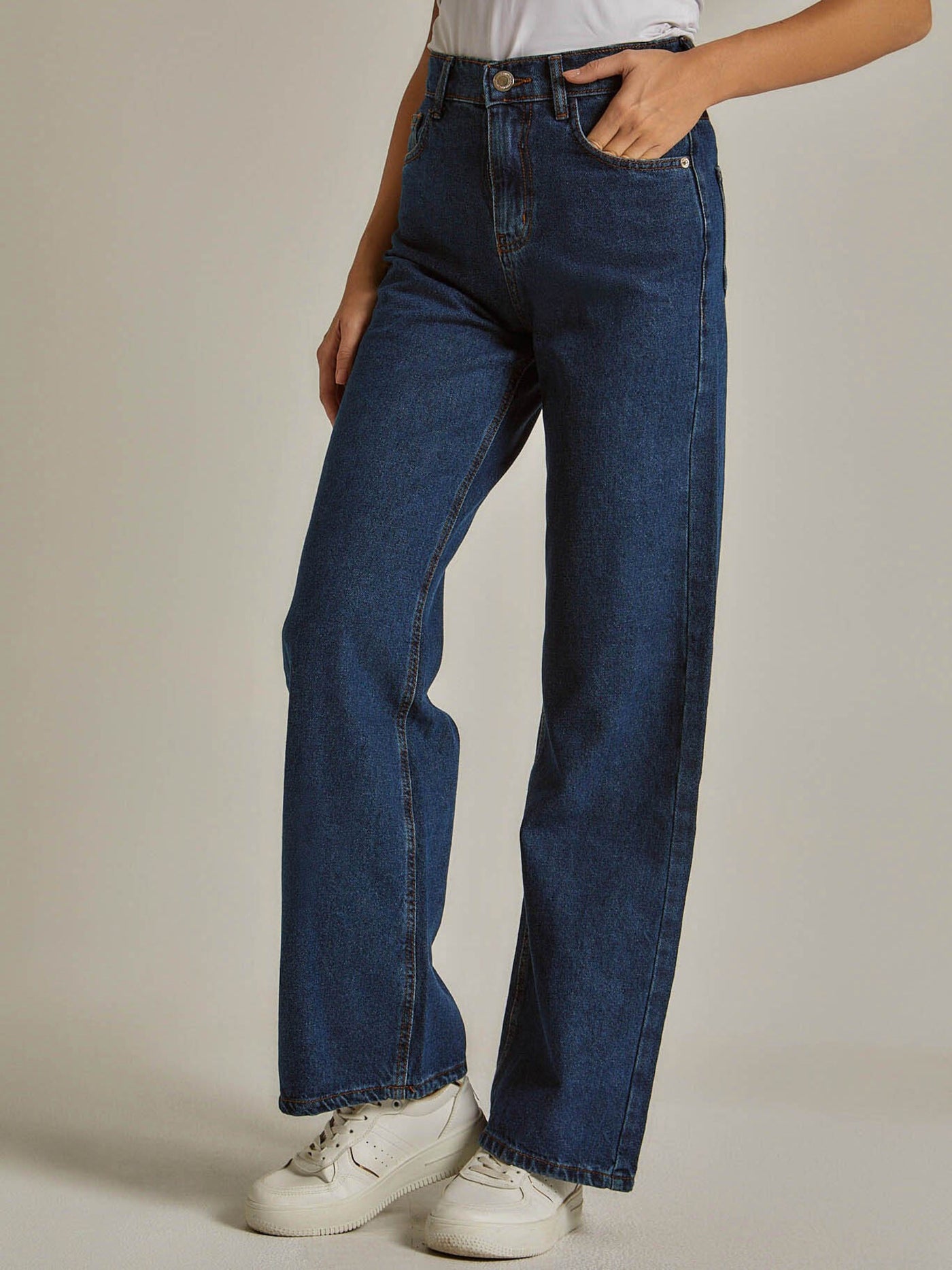 Jeans - Wide Leg - High Waist