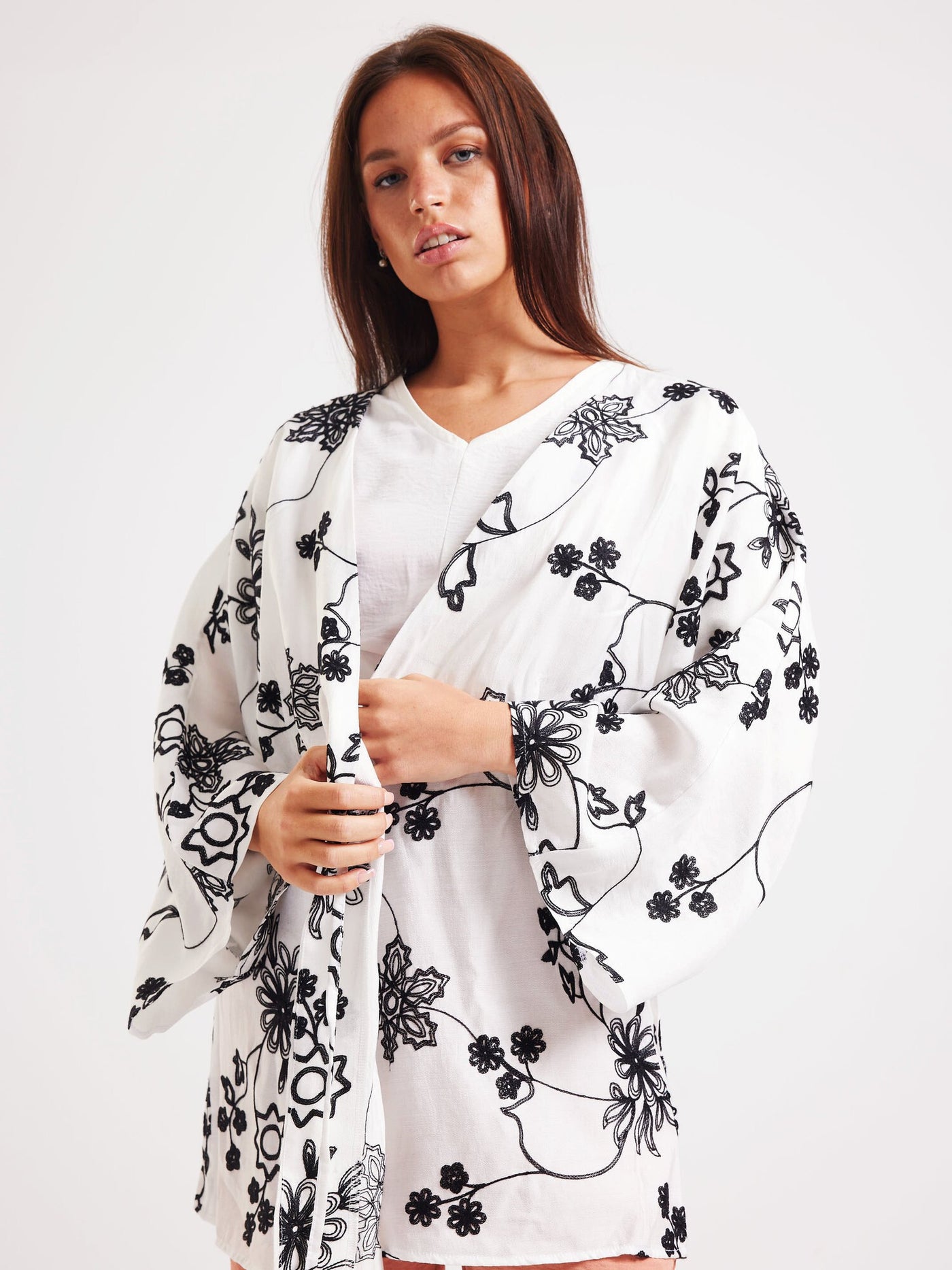 Kimono - Printed - With Lace