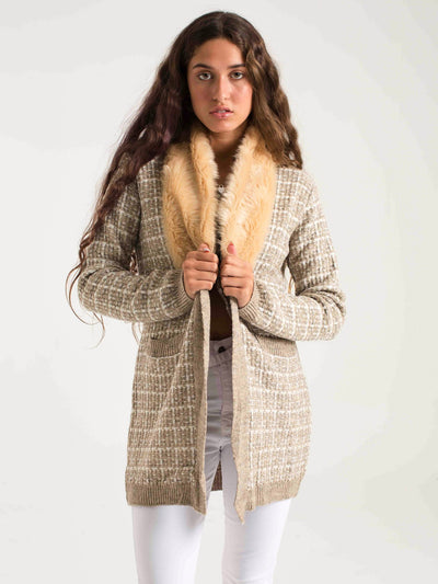 Knit Cardigan - Fur Collar - Beige