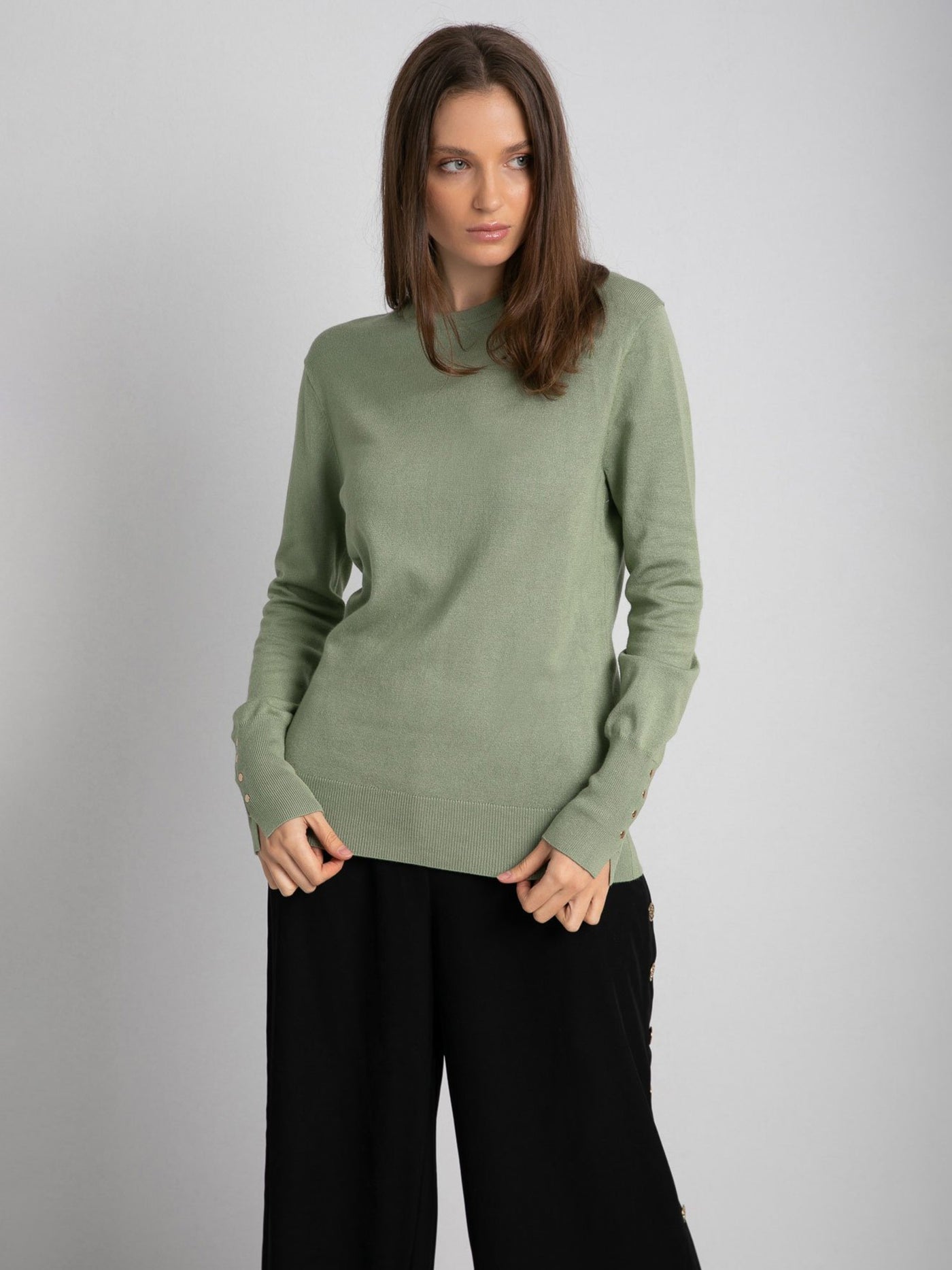 Knitted Pullover - Crew Neck - Long Sleeves