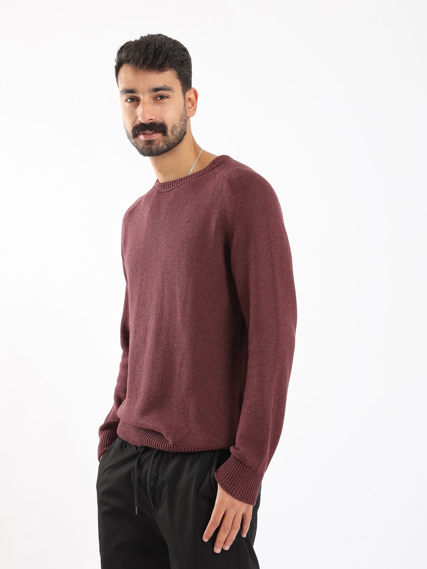 Knitwear - Knitted - Crew Neck
