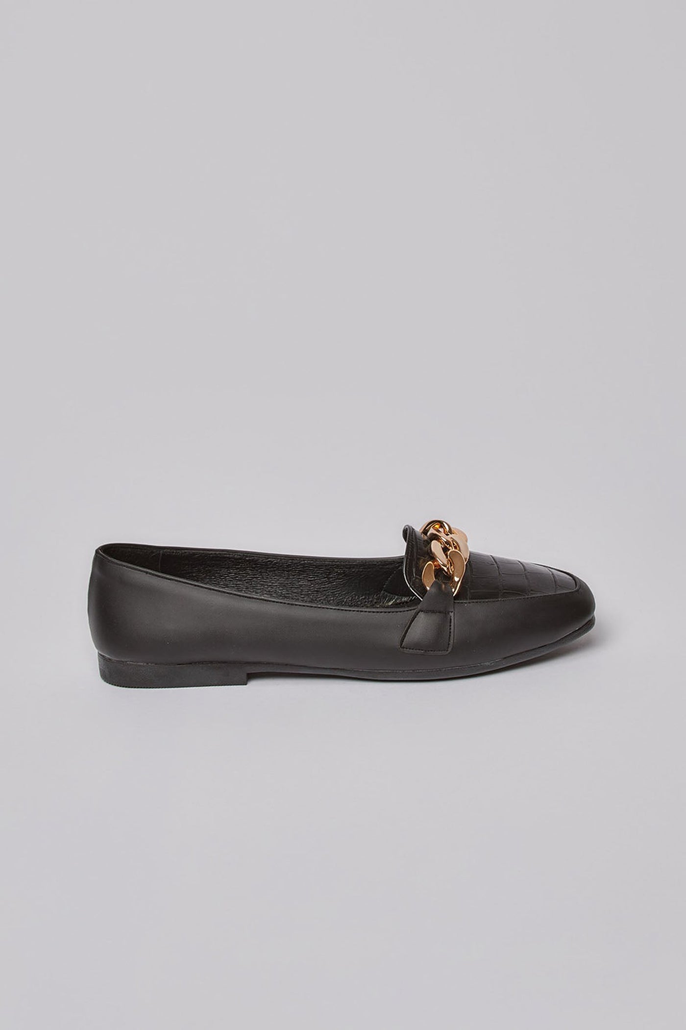 Loafers - Front Chain - Textured
