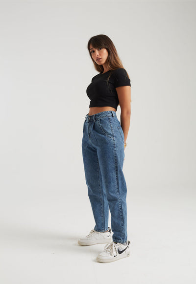 Relaxed Fit Jeans - High Waist
