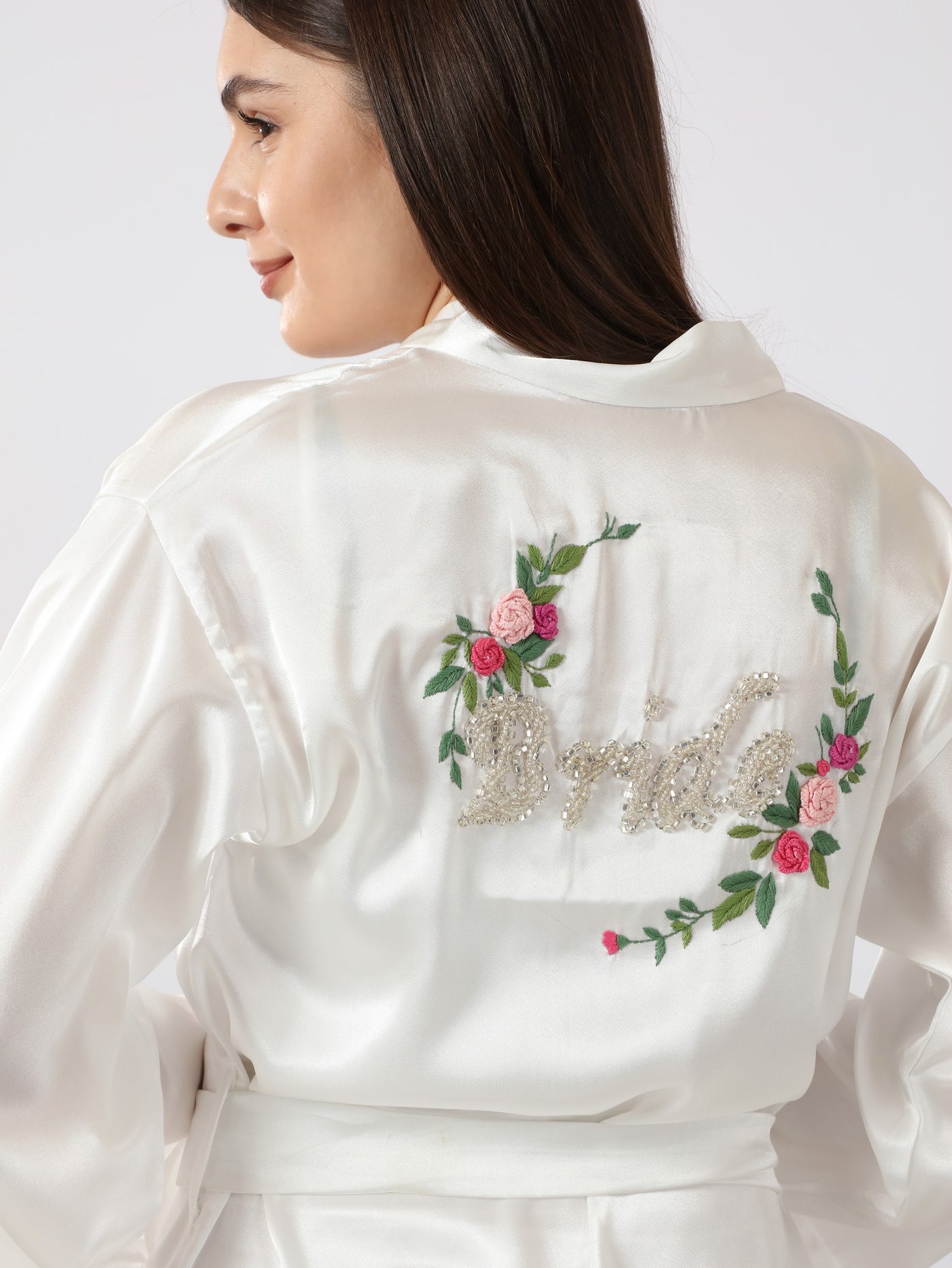 Robe - Back Embroidery - Bridal