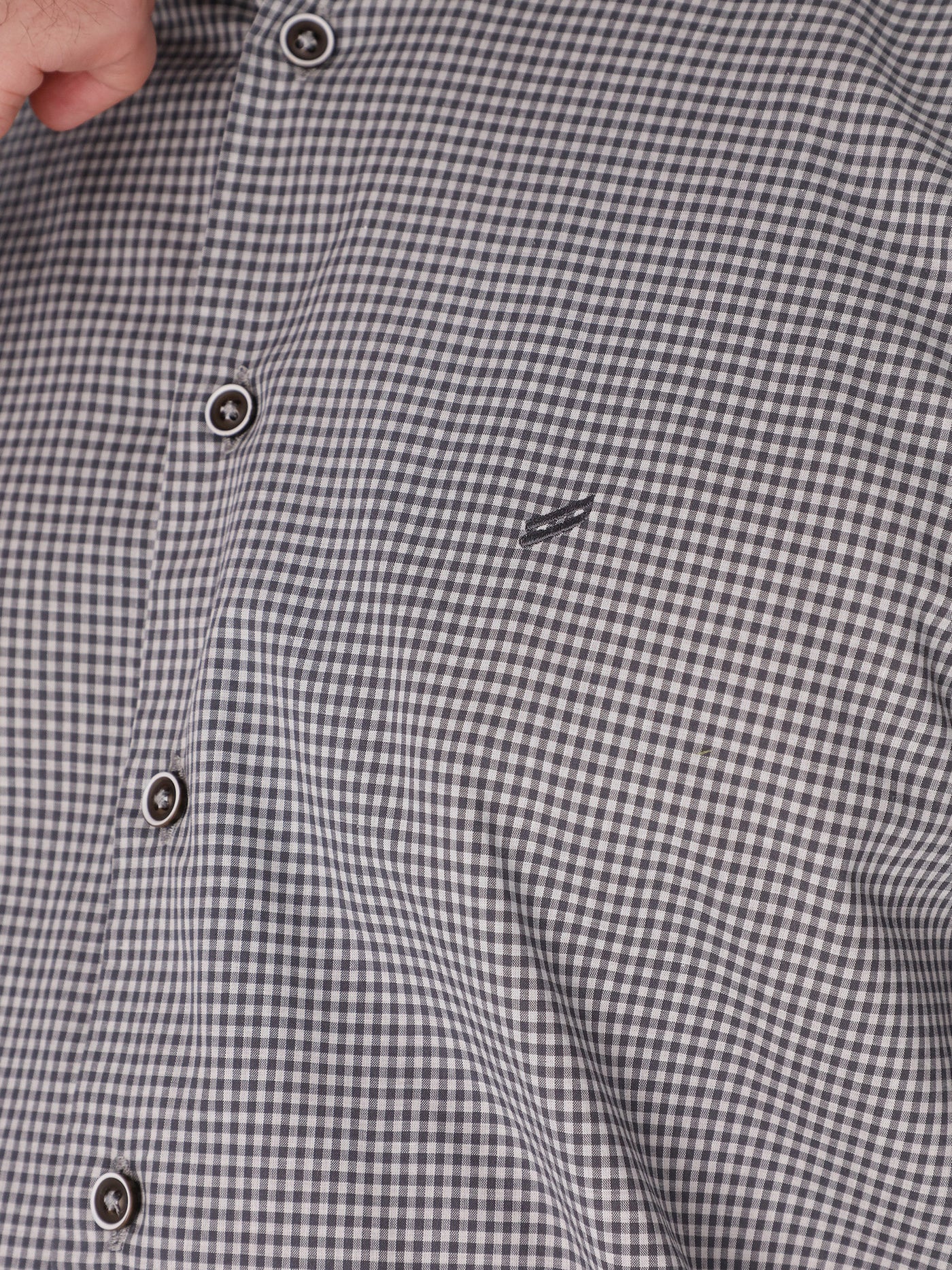 Shirt - Buttoned Plaided